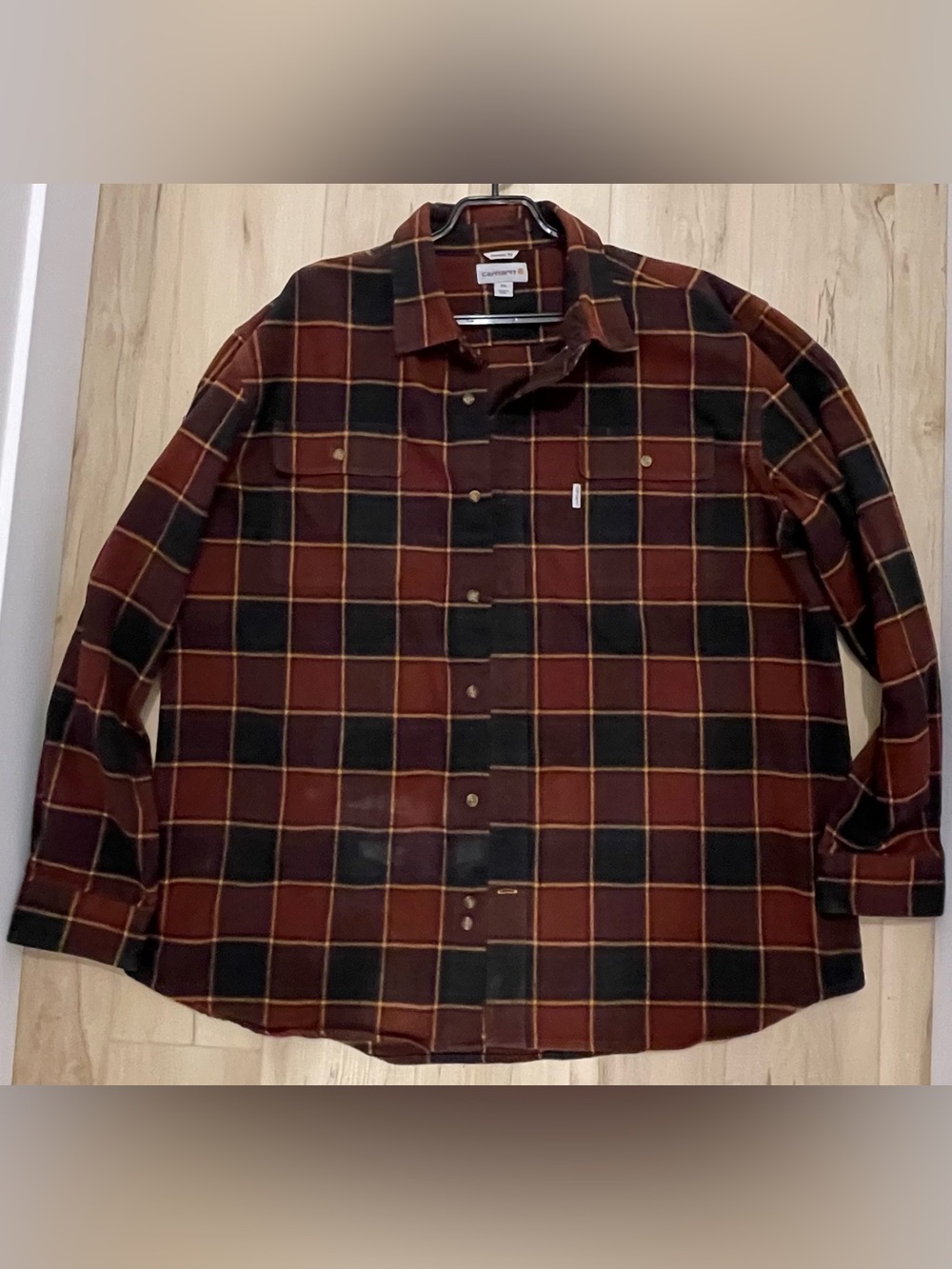Carhartt Men’s workwear flannel Plaid Button-Down Shirt